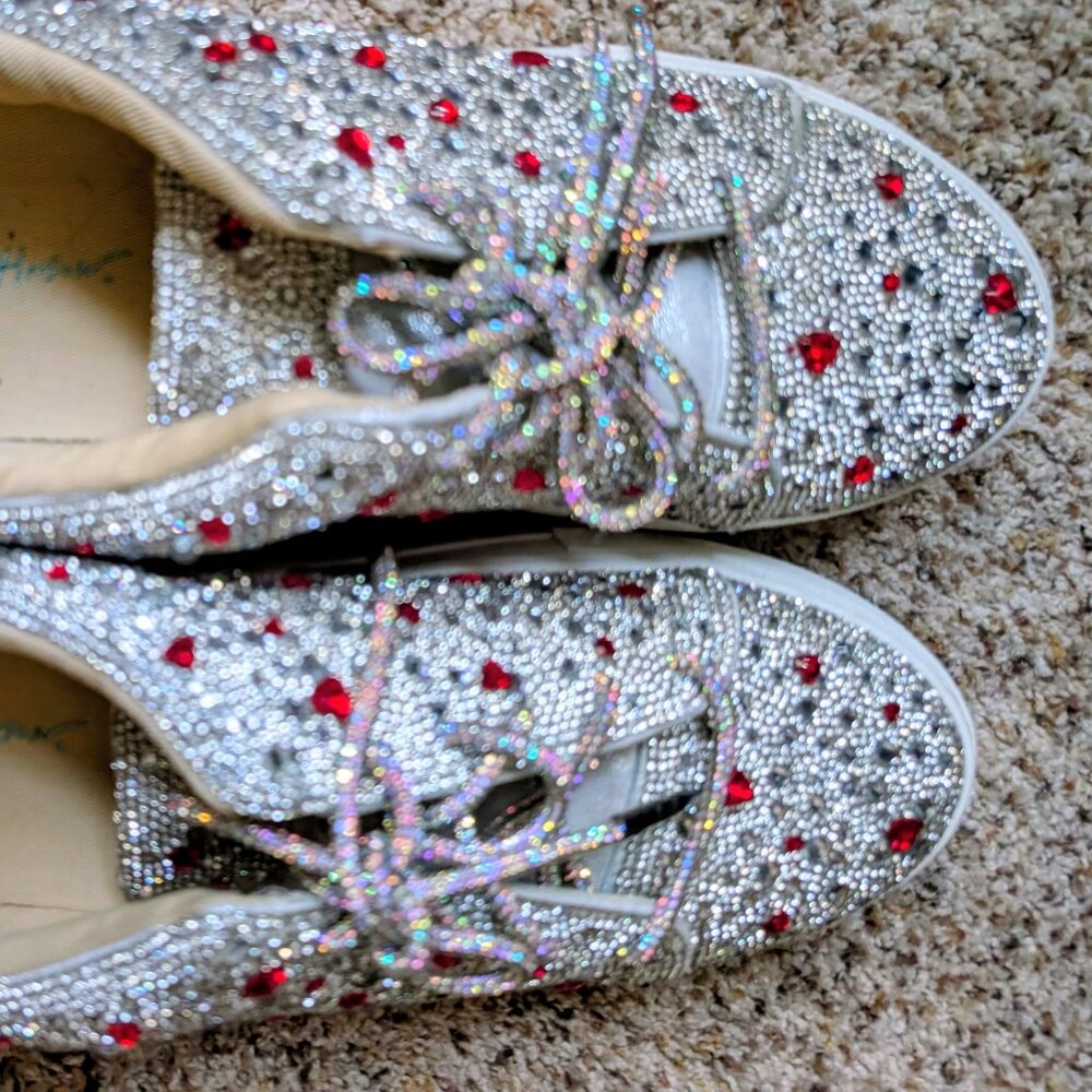 BRAND NEW!  Betsey Johnson Size 11 Hearts and Sparkles Sidny Sneakers RARE